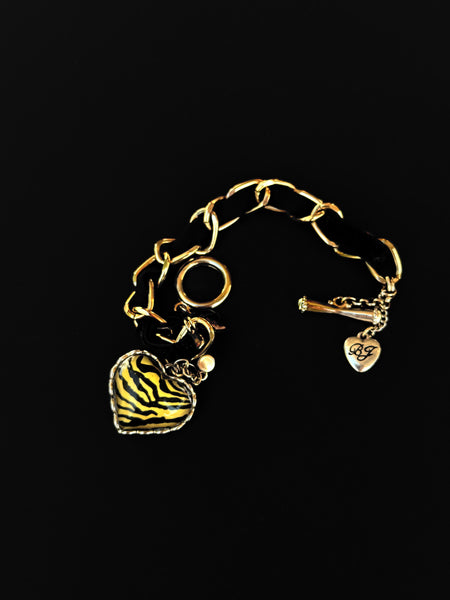 Gold and black Betsey Johnson 2009-2010 Charm Bracelet