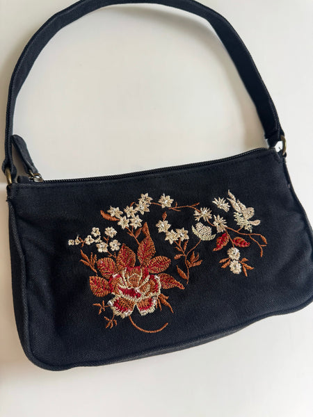 90s Vintage Floral Embroidered Baguette Purse