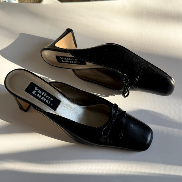 Valley Lane Vintage 90s Genuine Leather Mule Sandals&nbsp;