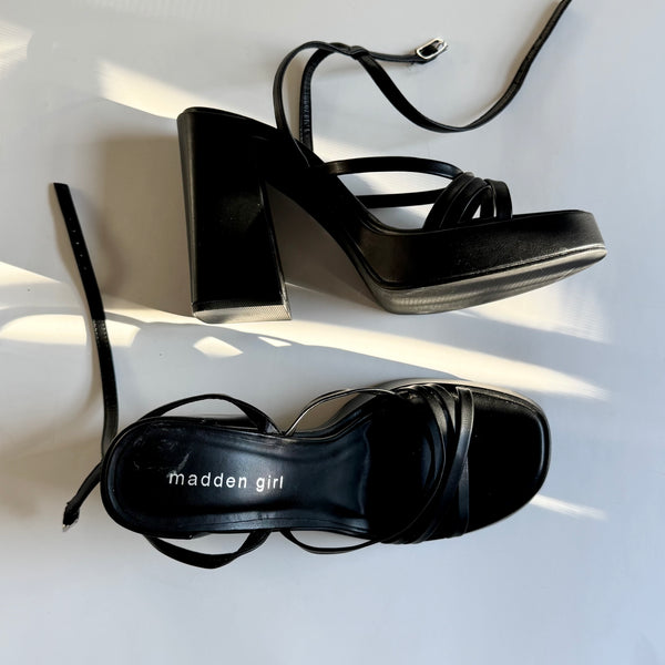 Madden Girl Y2K Style Platform Sandals