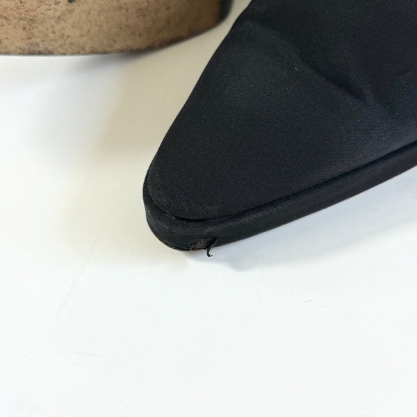 Yves Saint Laurent Black Vintage Pumps