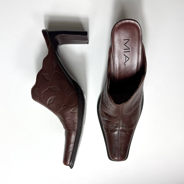 Leather Leaf Plant Print Vintage Brown Mules