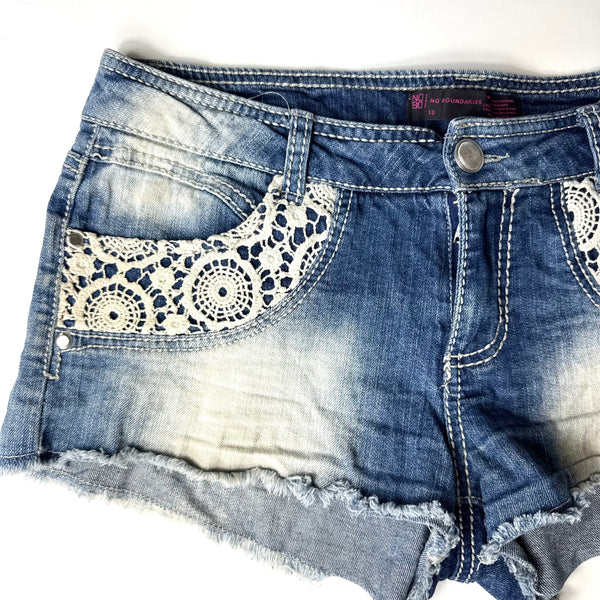 2010's Style Denim Shorts