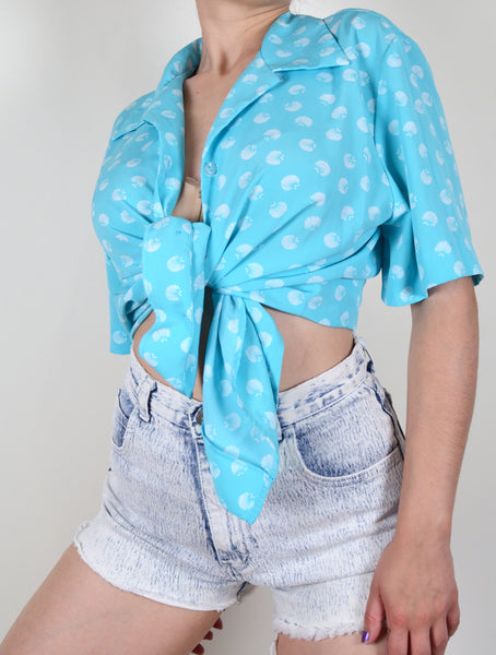 80s Style Vintage Shell Print Button Up