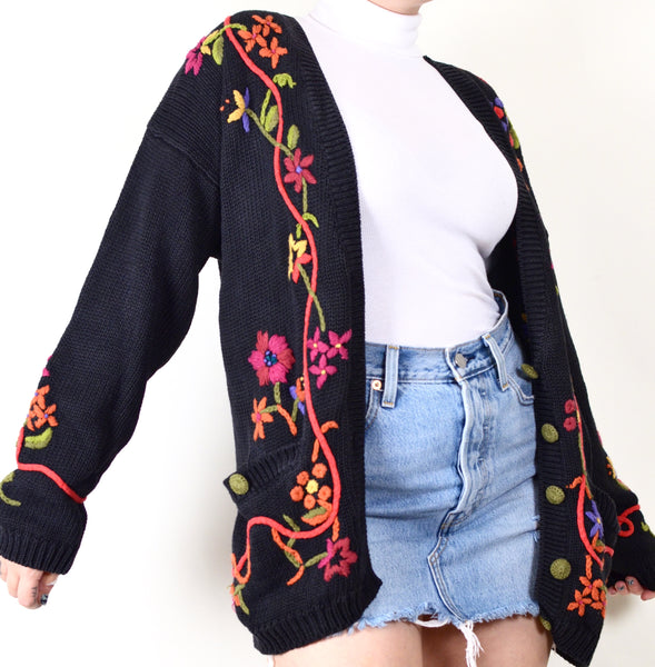 90s Floral Embroidered Cardigan