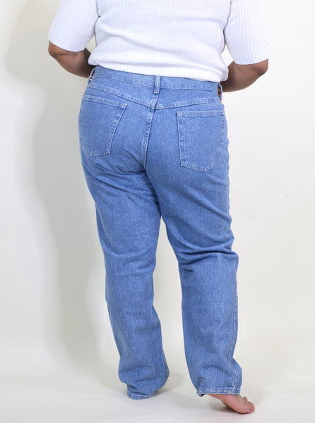 90s High Waisted 'Chic' Mom Jeans