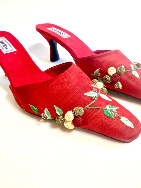 90s Floral Embroidered Vintage Mule Sandals
